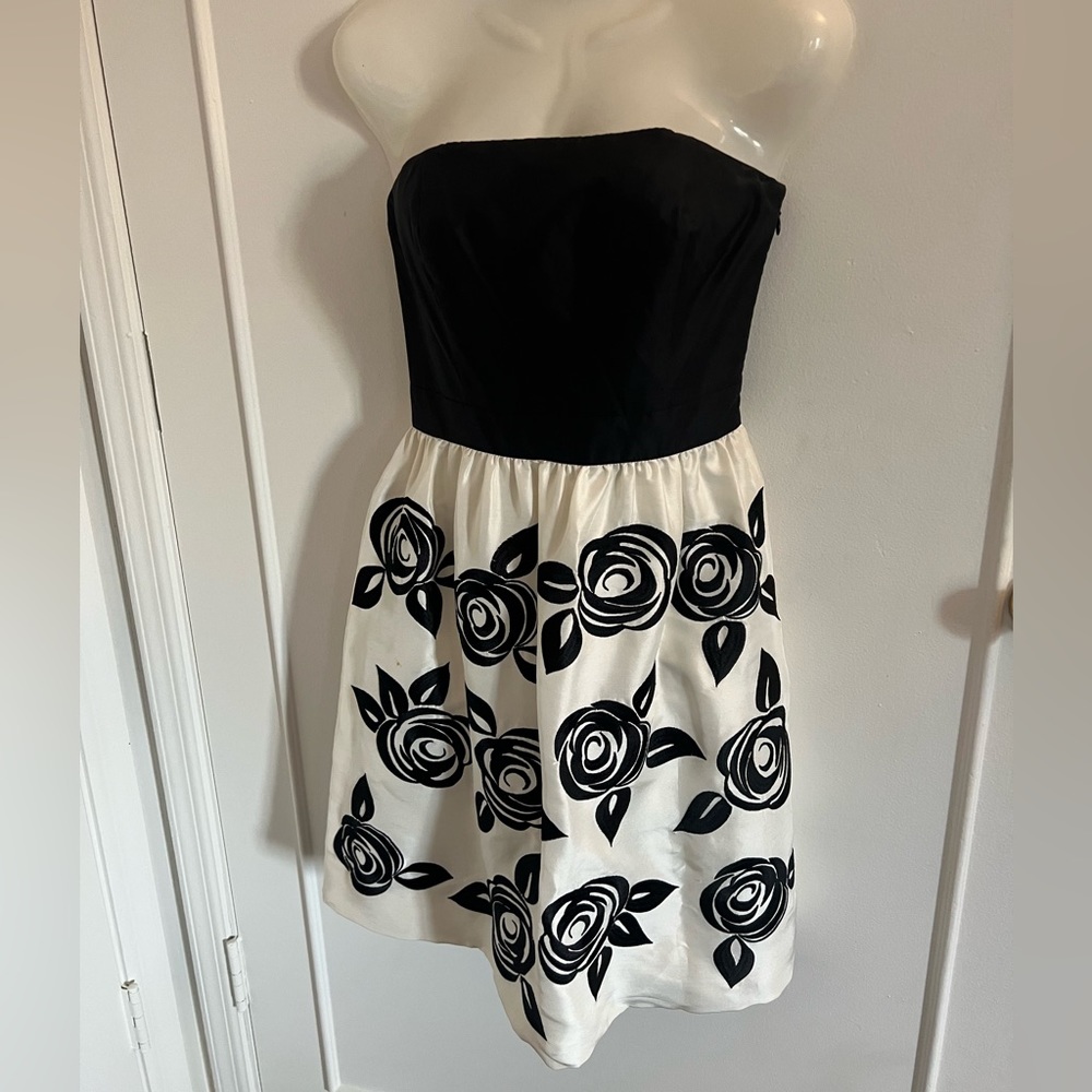 White House Black Market Silk Flower Dress